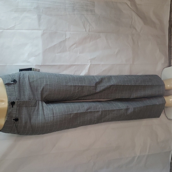 Jones New York Pants - New Jones New York Plaid stretch pants Back White Size 8